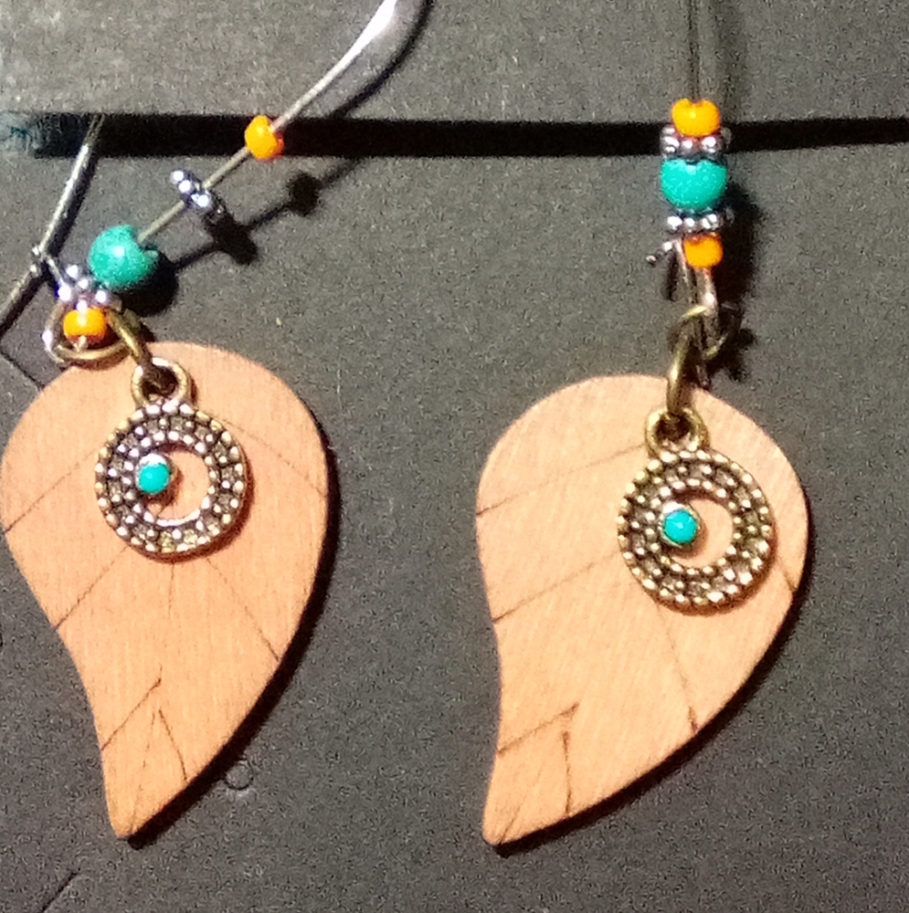 Bohemian leaf dangle earrings